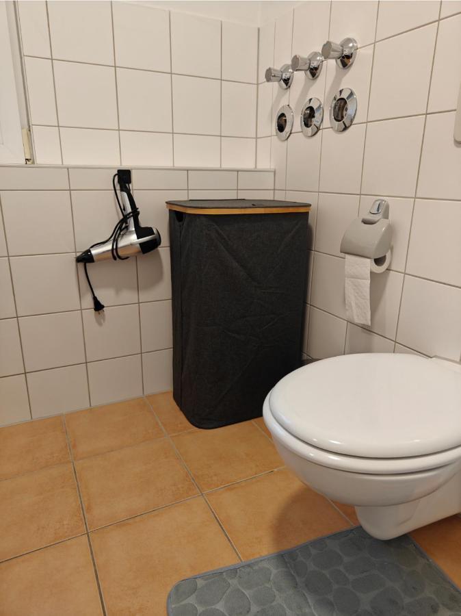 2Br Apartment, Parking, Wi-Fi, Tv In Berlin Karow Eksteriør bilde